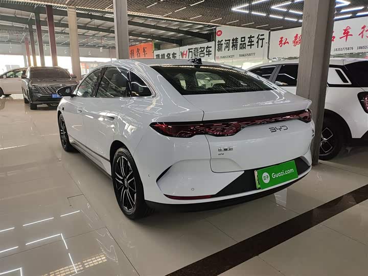 Фото 5 - BYD Qin L