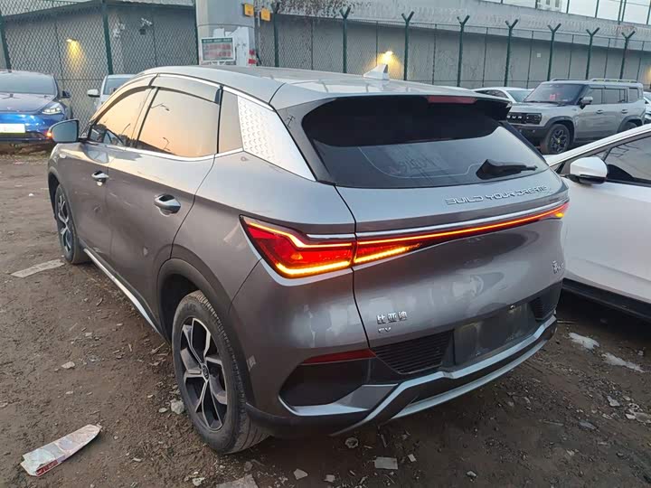 Фото 5 - BYD Yuan Plus