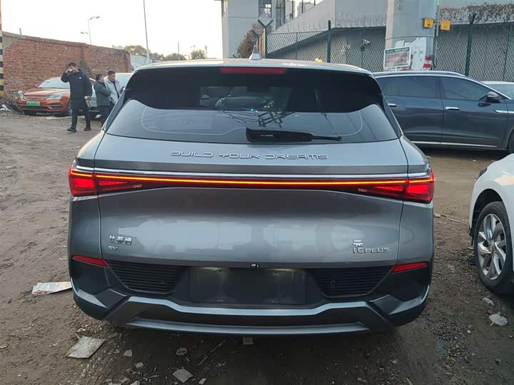 Фото 6 - BYD Yuan Plus