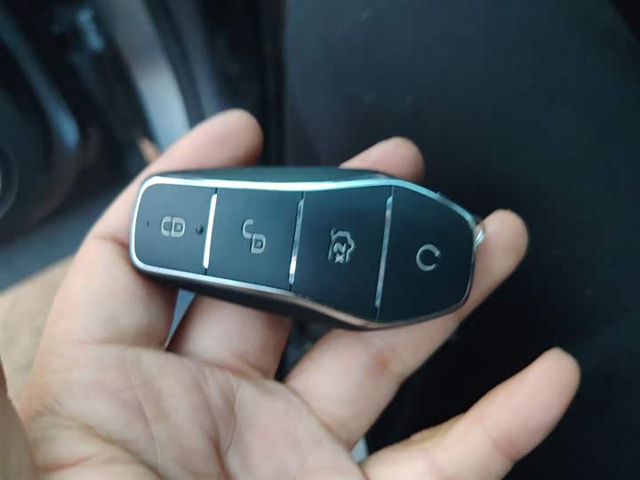 Фото 9 - BYD Yuan Plus