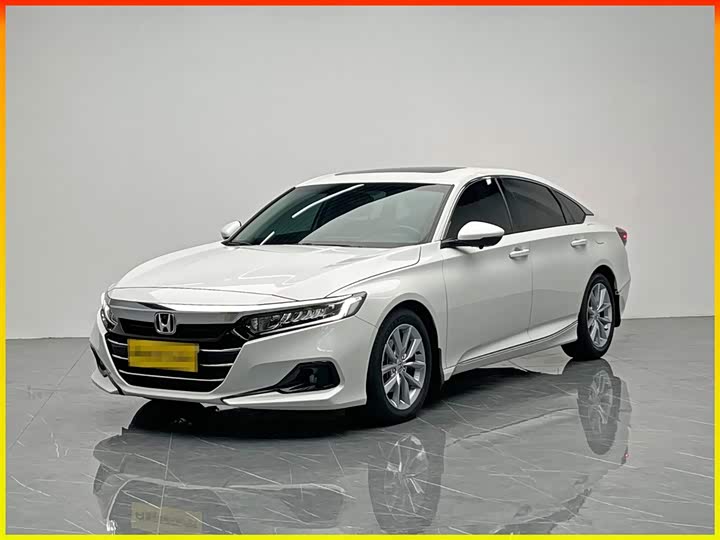 Фото 1 - Honda Accord