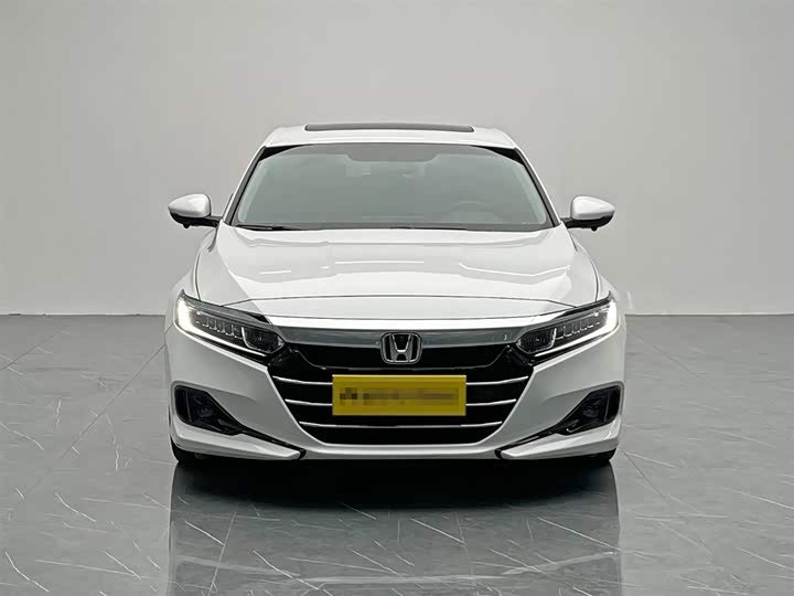 Фото 2 - Honda Accord
