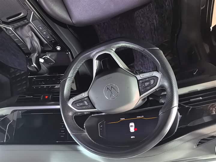 Фото 4 - Volkswagen Passat