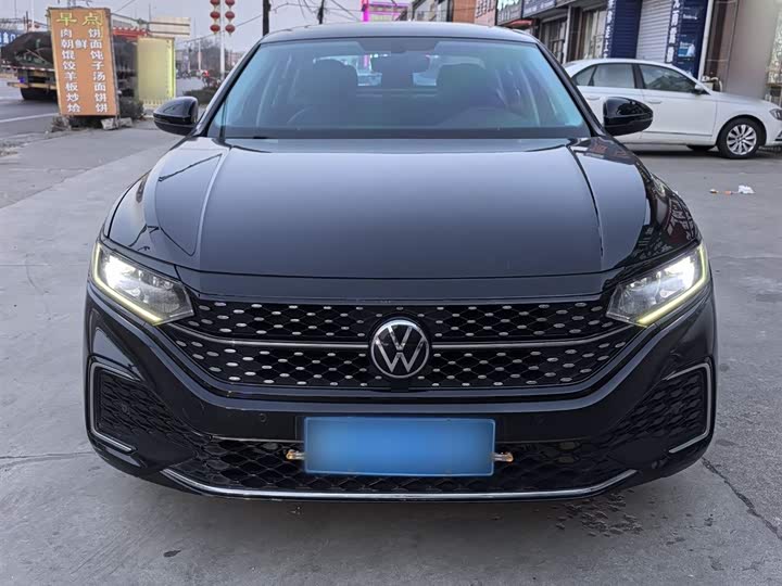 Фото 7 - Volkswagen Passat