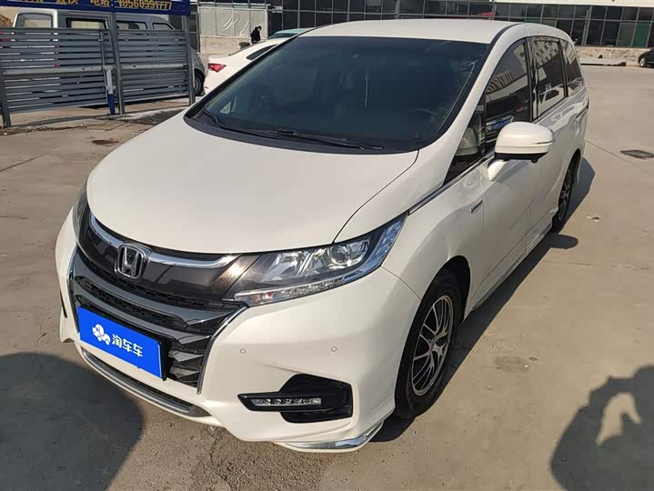 Фото 1 - Honda Odyssey