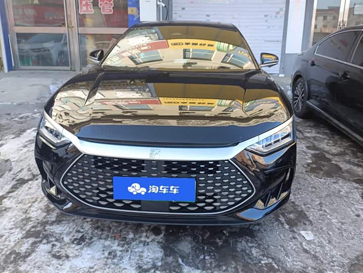 Фото 2 - BYD Han