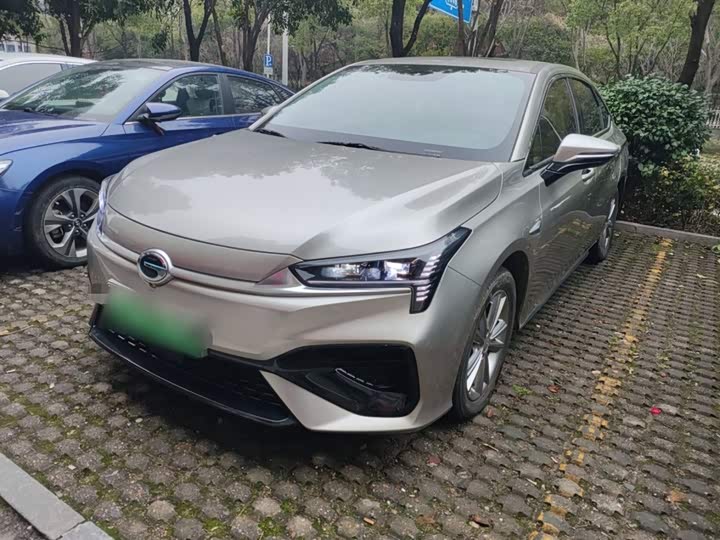 Фото 2 - GAC Aion S