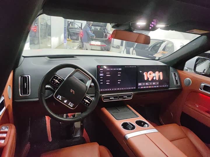 Фото 2 - LiXiang L7