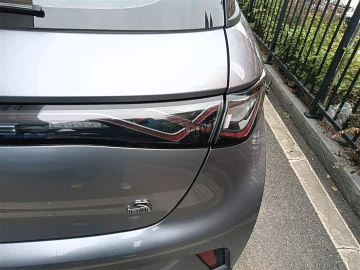 Фото 8 - BYD Dolphin