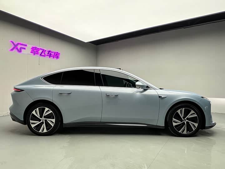 Фото 6 - Nio ET5