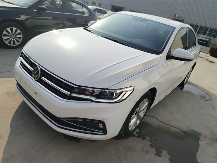 Фото 2 - Volkswagen Bora