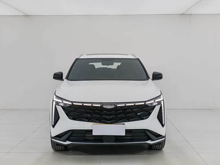 Фото 2 - Geely Atlas