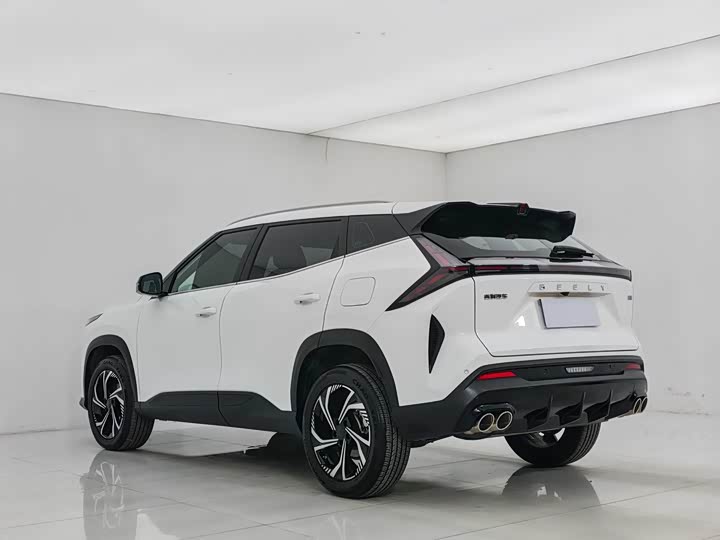 Фото 4 - Geely Atlas