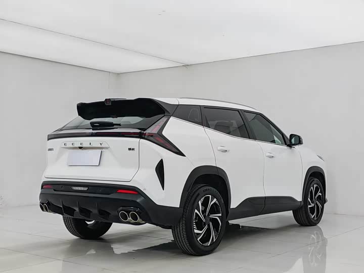 Фото 6 - Geely Atlas