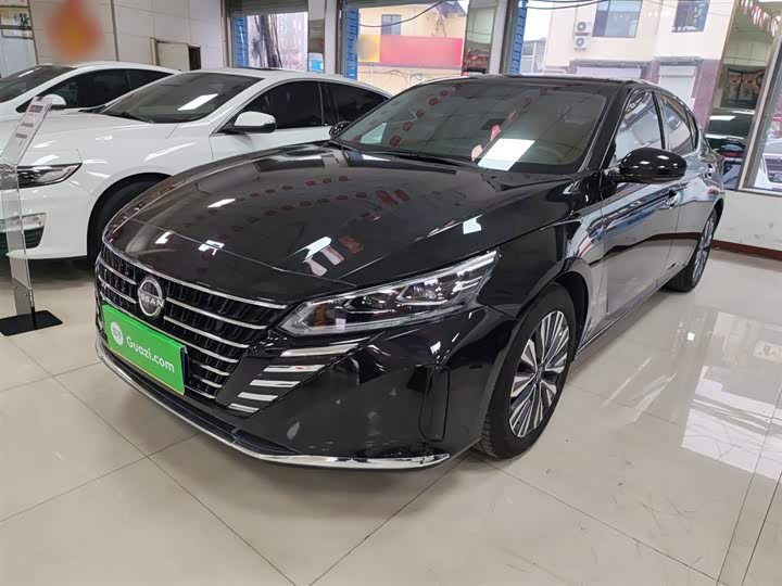 Фото 2 - Nissan Teana