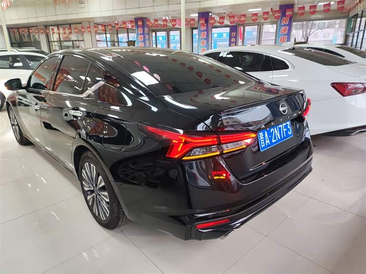 Фото 5 - Nissan Teana