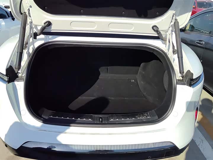 Фото 4 - Avatr 11