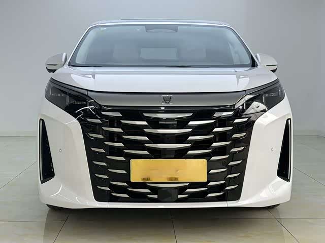 Фото 2 - BYD Xia