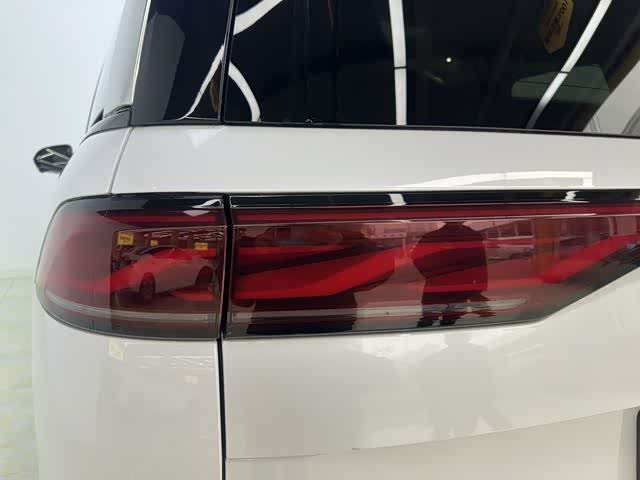 Фото 7 - BYD Xia