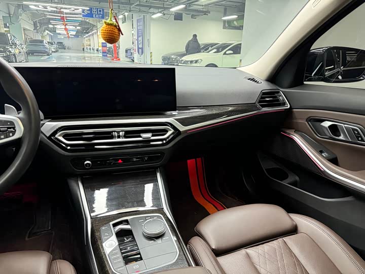 Фото 7 - BMW 3 Series