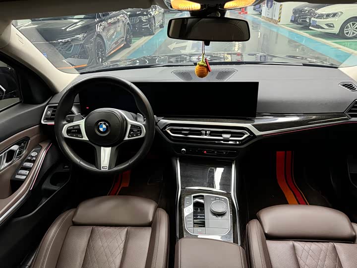 Фото 8 - BMW 3 Series