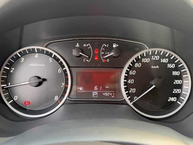 Фото 9 - Nissan Sylphy