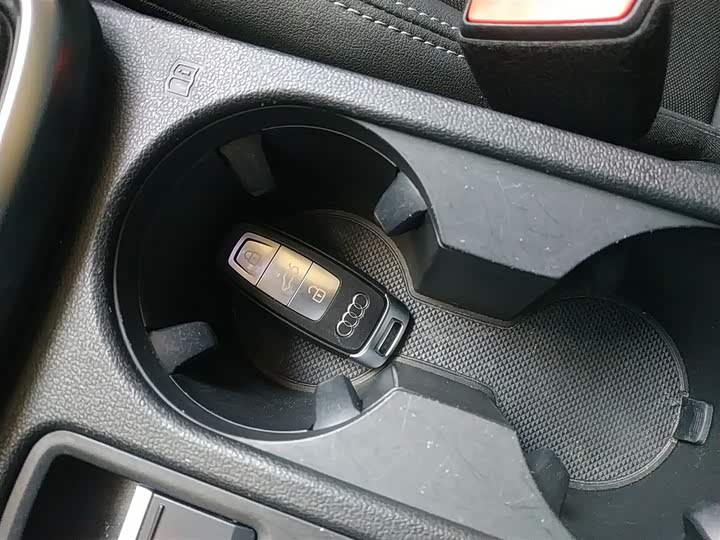 Фото 9 - Audi A3