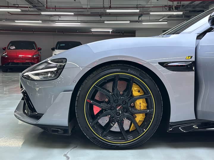 Фото 5 - Xiaomi SU7 Ultra