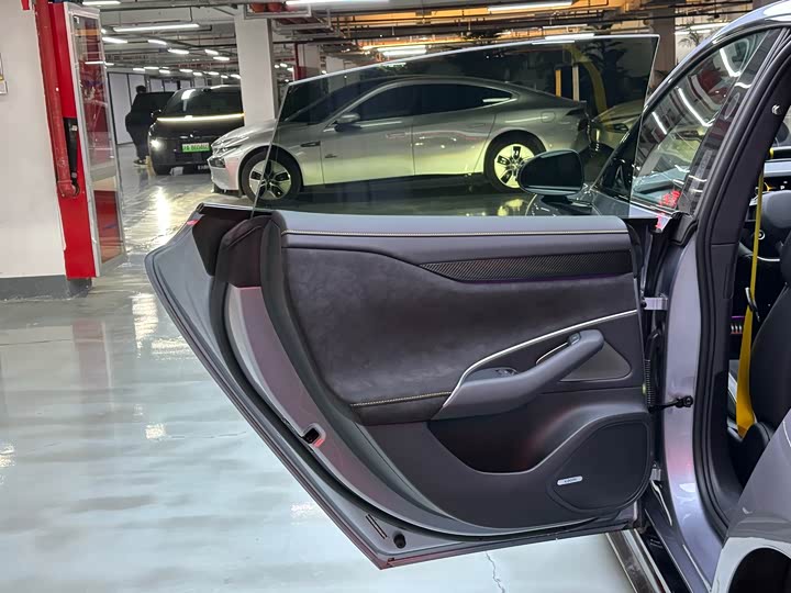 Фото 9 - Xiaomi SU7 Ultra