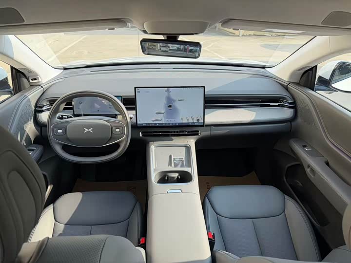 Фото 8 - XPeng G6