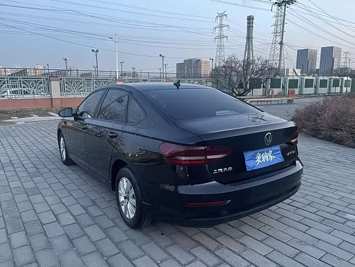 Фото 6 - Volkswagen Lavida