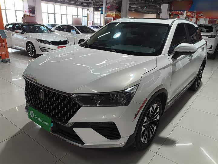 Фото 1 - Bestune T77