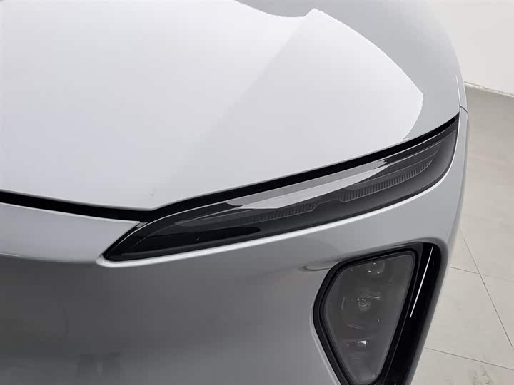 Фото 7 - Nio ES6