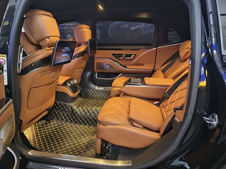 Фото 7 - Mercedes-Benz Maybach S-Class