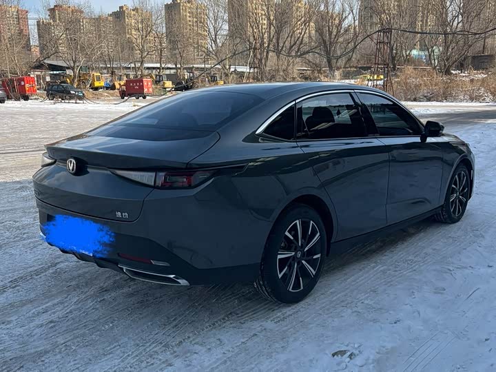 Фото 6 - Changan Yida