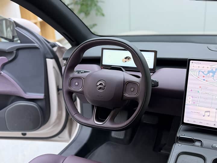 Фото 8 - Nio ET5