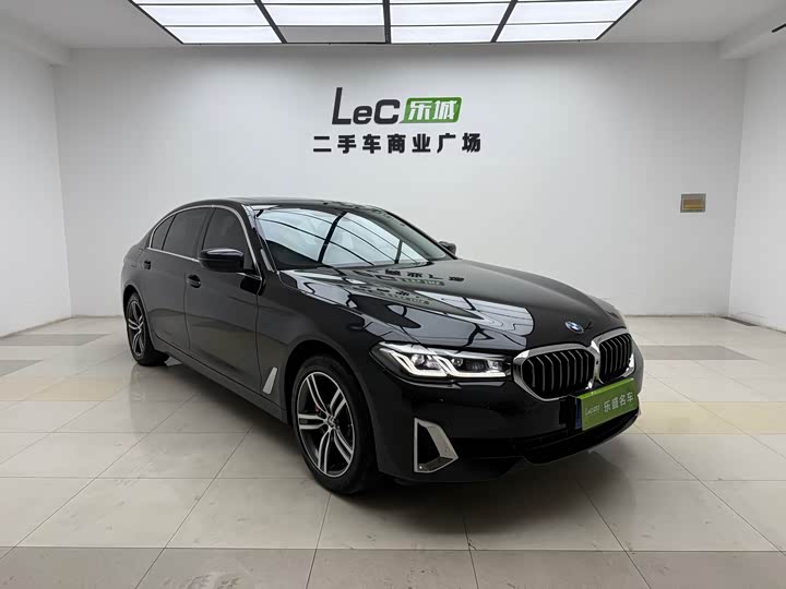 Фото 2 - BMW 5 Series