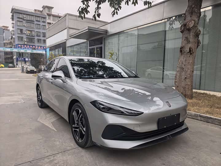 Фото 3 - Roewe D7