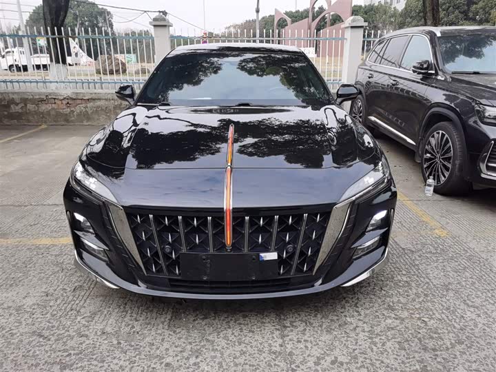 Фото 3 - Hongqi H6