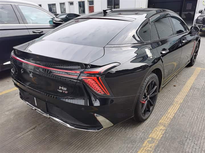 Фото 7 - Hongqi H6