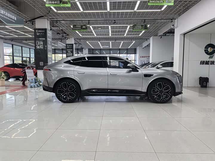 Фото 4 - Avatr 11