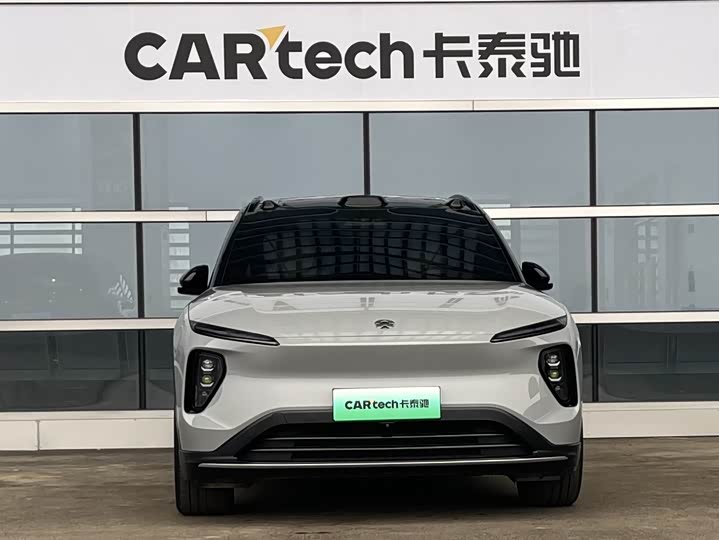 Фото 2 - Nio ES6