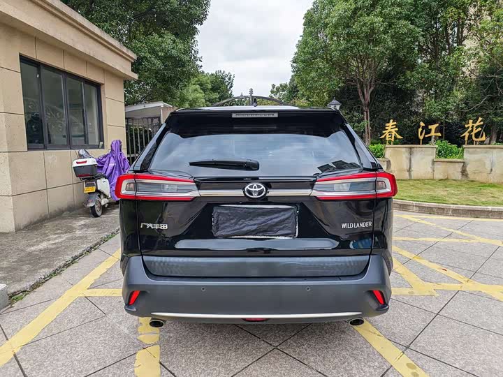 Фото 7 - Toyota Wildlander