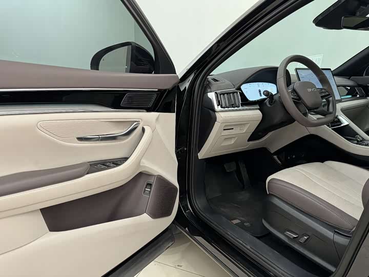 Фото 5 - BYD Song Plus Hybrid/EV