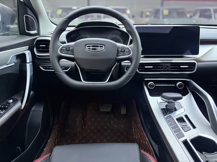 Фото 6 - Geely Coolray