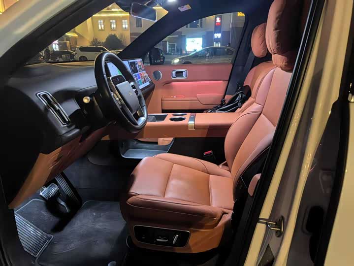 Фото 4 - LiXiang L7