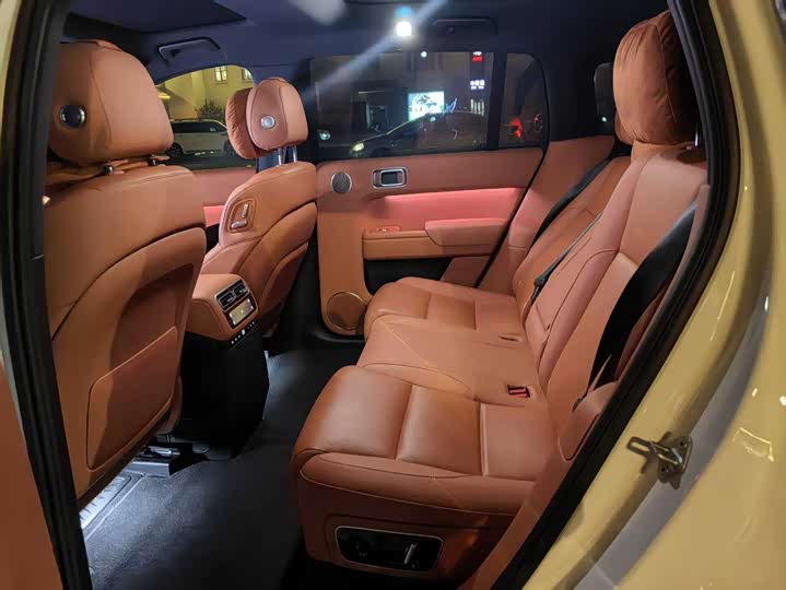 Фото 6 - LiXiang L7