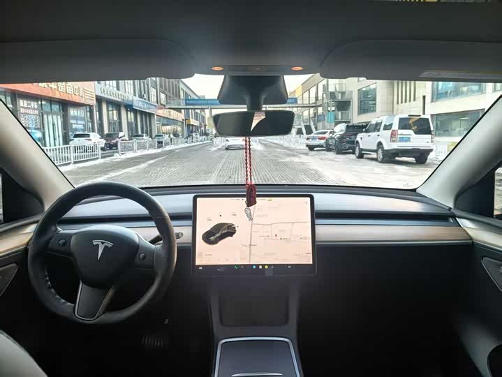 Фото 6 - Tesla Model Y