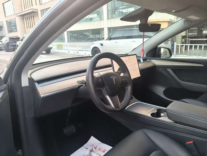 Фото 7 - Tesla Model Y