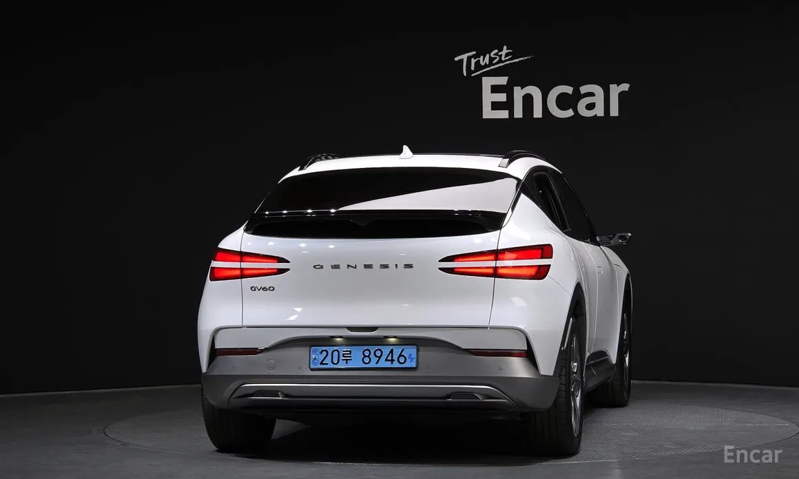 Фото 4 - Genesis GV60